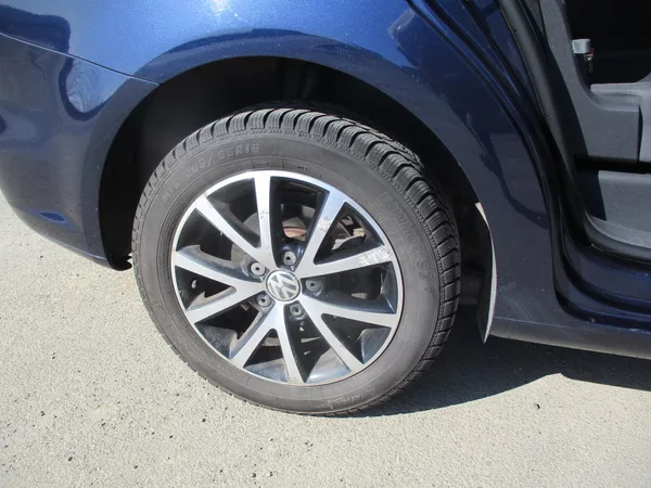 Volkswagen Touran 1.4TSi 103kW*CL*TAŽ Z.*7MÍST - foto 28