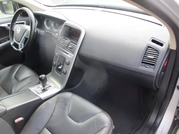 Volvo XC60 2.4 D5*AWD*NAVI*198 tkm*SUMMUM - foto 31