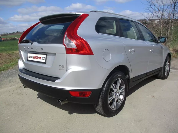 Volvo XC60 2.4 D5*AWD*NAVI*198 tkm*SUMMUM - foto 7