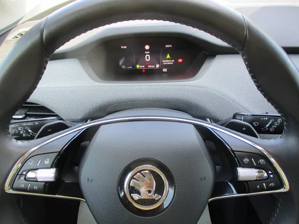 Škoda Enyaq iV 80 LOFT 150kW 82kWh TČ - foto 20