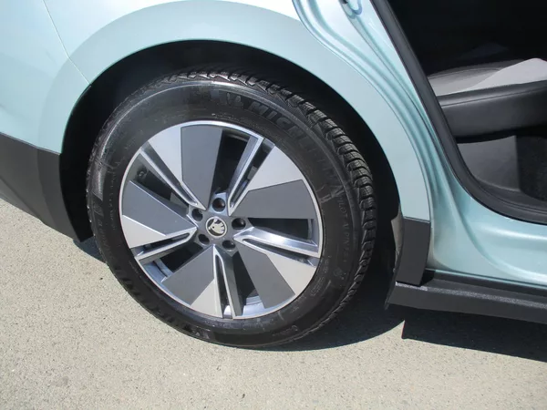 Škoda Enyaq iV 80 LOFT 150kW 82kWh TČ - foto 34