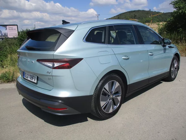 Škoda Enyaq iV 80 LOFT 150kW 82kWh TČ - foto 6