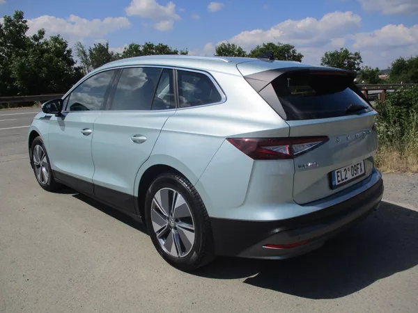 Škoda Enyaq iV 80 LOFT 150kW 82kWh TČ - foto 8