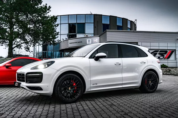 Porsche Cayenne 4.0 GTS Sport Chrono PDLS+ Pan - foto 27
