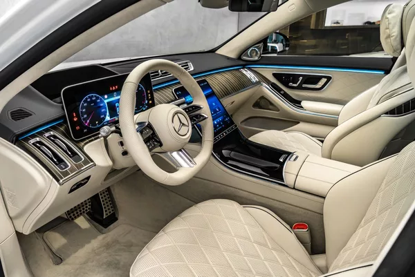 Mercedes-Benz Třídy S d 4M AMG MANUFAKTUR - foto 11