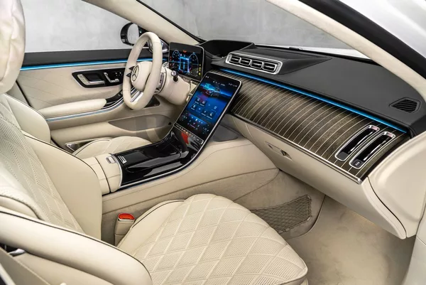 Mercedes-Benz Třídy S d 4M AMG MANUFAKTUR - foto 12
