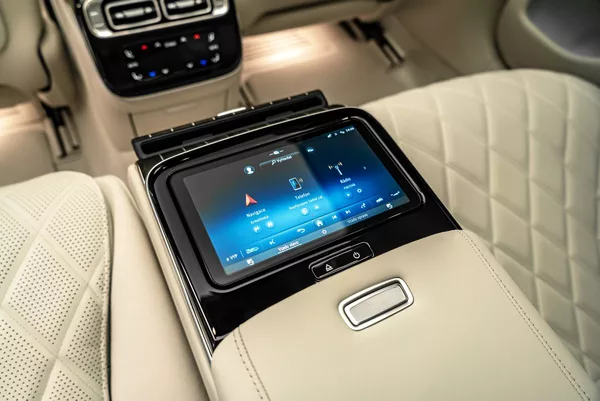 Mercedes-Benz Třídy S d 4M AMG MANUFAKTUR - foto 19