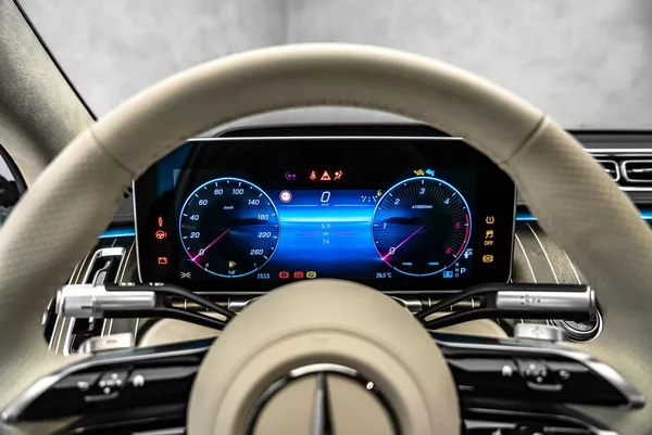 Mercedes-Benz Třídy S d 4M AMG MANUFAKTUR - foto 25