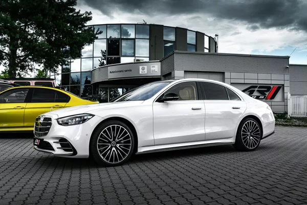 Mercedes-Benz Třídy S d 4M AMG MANUFAKTUR - foto 26