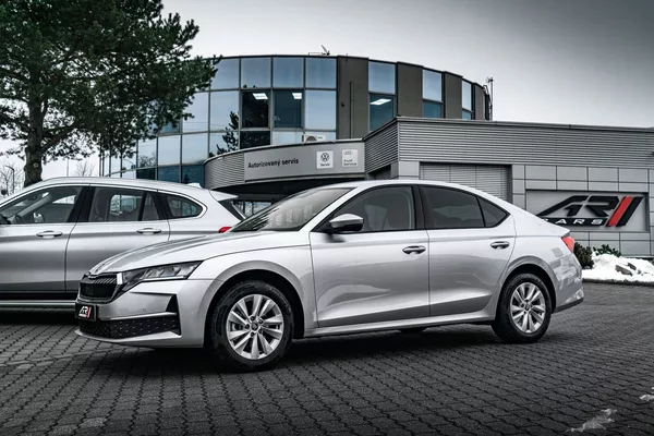 Škoda Octavia 1,5 TSI 110kW DSG LED - foto 19