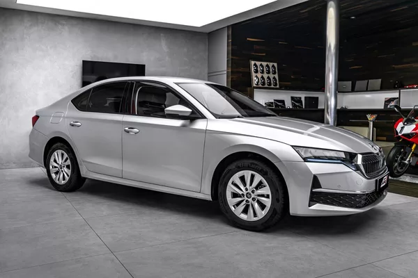 Škoda Octavia 1,5 TSI 110kW DSG LED - foto 4