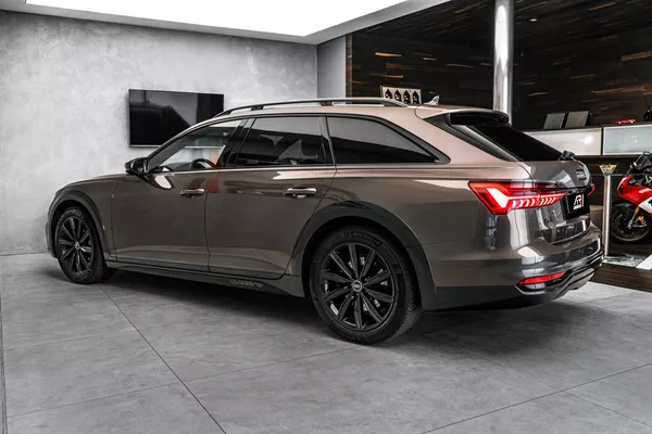 Audi A6 Allroad Allroad 55TDI Matrix Nezávislé - foto 7