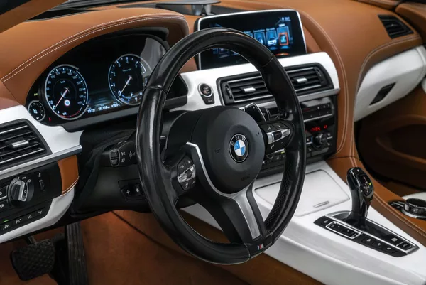 BMW Řada 6 i xD Gran Coupé Individuál - foto 16