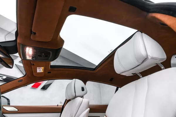 BMW Řada 6 i xD Gran Coupé Individuál - foto 19
