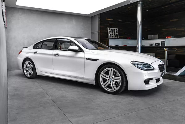 BMW Řada 6 i xD Gran Coupé Individuál - foto 4