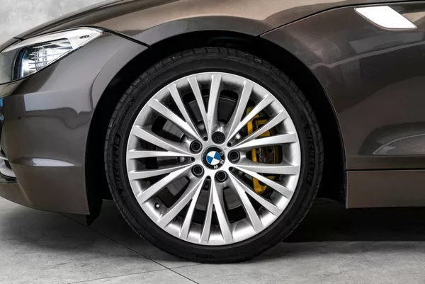 BMW Z4 - foto 3