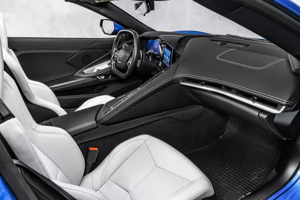 Chevrolet Corvette C8 Stingray - foto 15