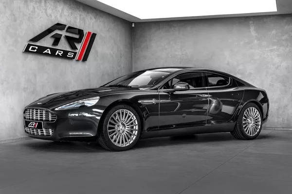 Aston Martin Rapide