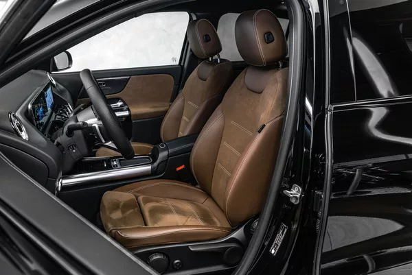 Mercedes-Benz GLA d 4Matic AMG, ZÁRUKA, CZ - foto 12
