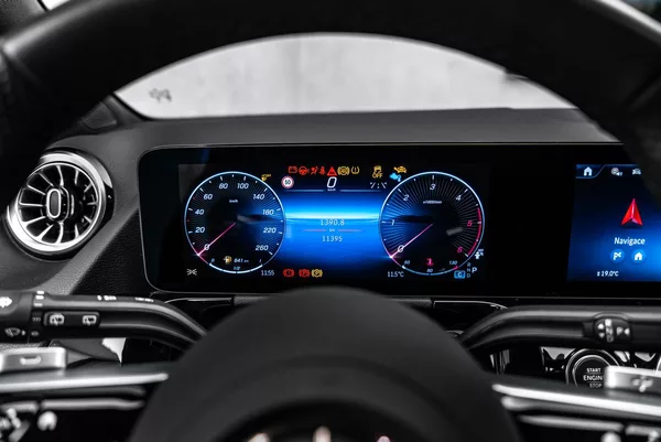 Mercedes-Benz GLA d 4Matic AMG, ZÁRUKA, CZ - foto 20