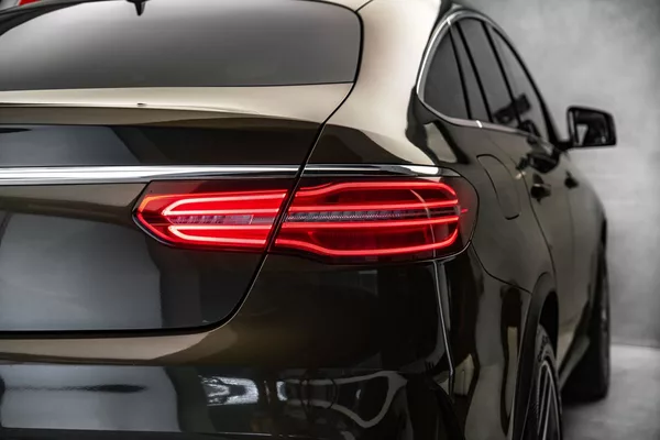 Mercedes-Benz GLE panorama, asistenty - foto 10