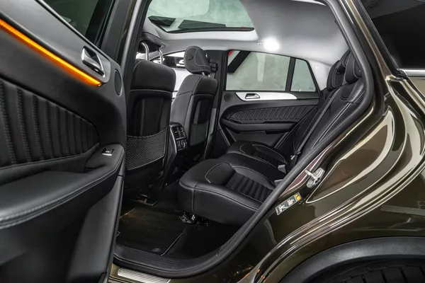 Mercedes-Benz GLE panorama, asistenty - foto 15