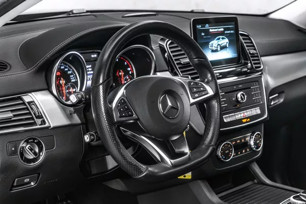 Mercedes-Benz GLE panorama, asistenty - foto 16