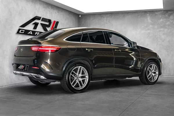 Mercedes-Benz GLE panorama, asistenty - foto 5