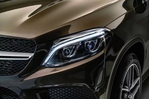 Mercedes-Benz GLE panorama, asistenty - foto 9