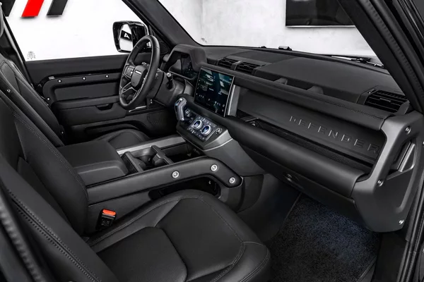 Land Rover Defender SE V6 D200, panorama, Meridian - foto 13