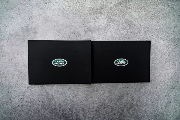 Land Rover Defender SE V6 D200, panorama, Meridian - foto 22