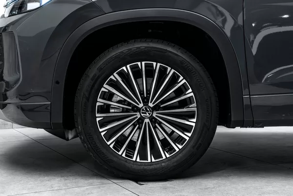 Volkswagen Tayron 2,0TDI DSG 7míst Matrix Ergo 3 - foto 2