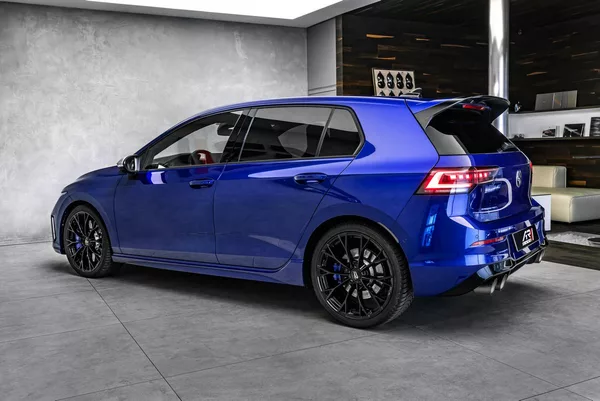Volkswagen Golf R 245kW 4M Performane IQ - foto 7