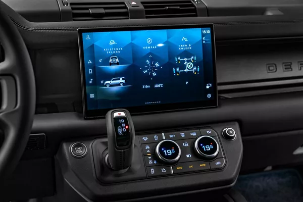 Land Rover Defender SE X-Dynamic,V6 D200, Meridian - foto 16