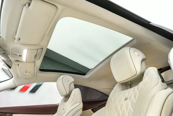 Mercedes-Benz Třídy S Coupe 4M Designo - foto 18