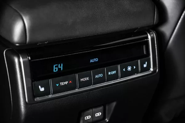 Lexus Premium+ - foto 18