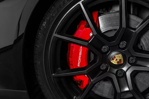 Porsche Taycan GTS - foto 11