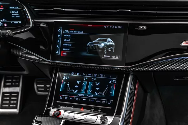 Audi SQ8 competition+, karbon, panorama - foto 20
