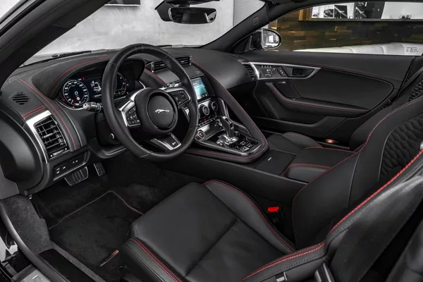 Jaguar F-Type R AWD coupe Performance - foto 12