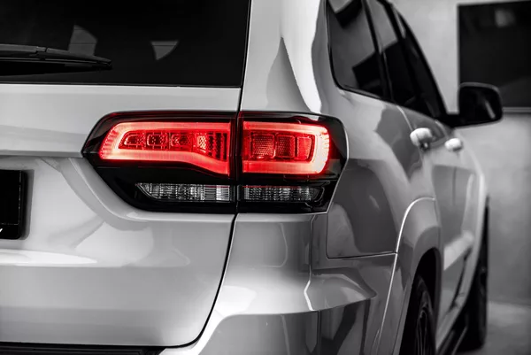 Jeep Grand Cherokee SRT 8 - foto 10