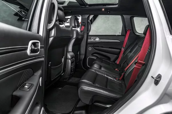 Jeep Grand Cherokee SRT 8 - foto 19