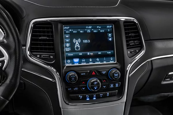Jeep Grand Cherokee SRT 8 - foto 21