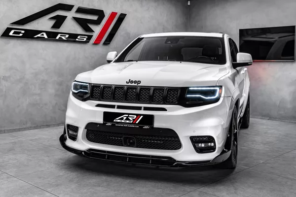 Jeep Grand Cherokee SRT 8 - foto 3