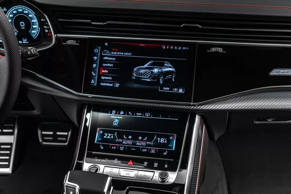 Audi Q8 50TDI Sline Laser Masáže B&O - foto 17