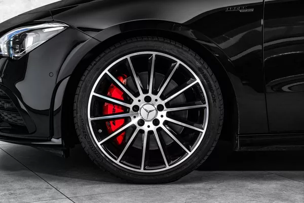 Mercedes-Benz CLA 4M Night Burmester - foto 2