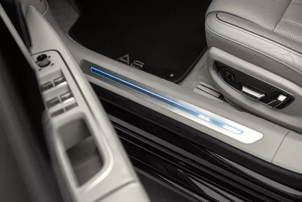 Audi A8 50TDI L Full Masáže Lednice TV - foto 21