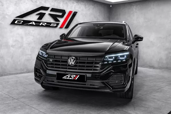 Volkswagen Touareg R-line 4M Vzduch IQ Ergo - foto 3