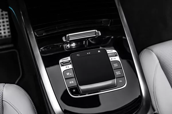 Mercedes-Benz Třídy G - foto 18