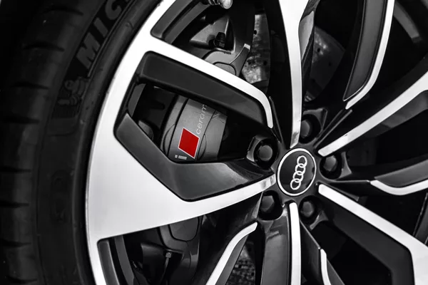 Audi RS 4 RS4 TFSI quattro, keramiky - foto 11