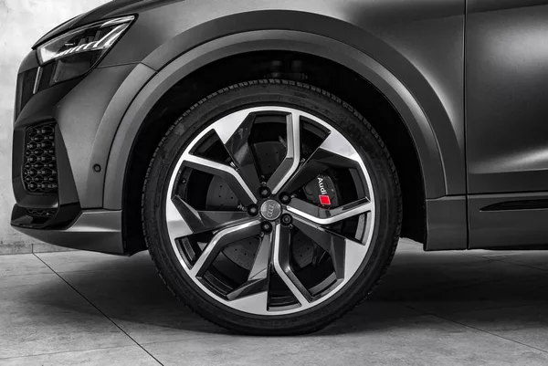 Audi SQ8 4,0TDI Keramiky Masáže Pano - foto 2